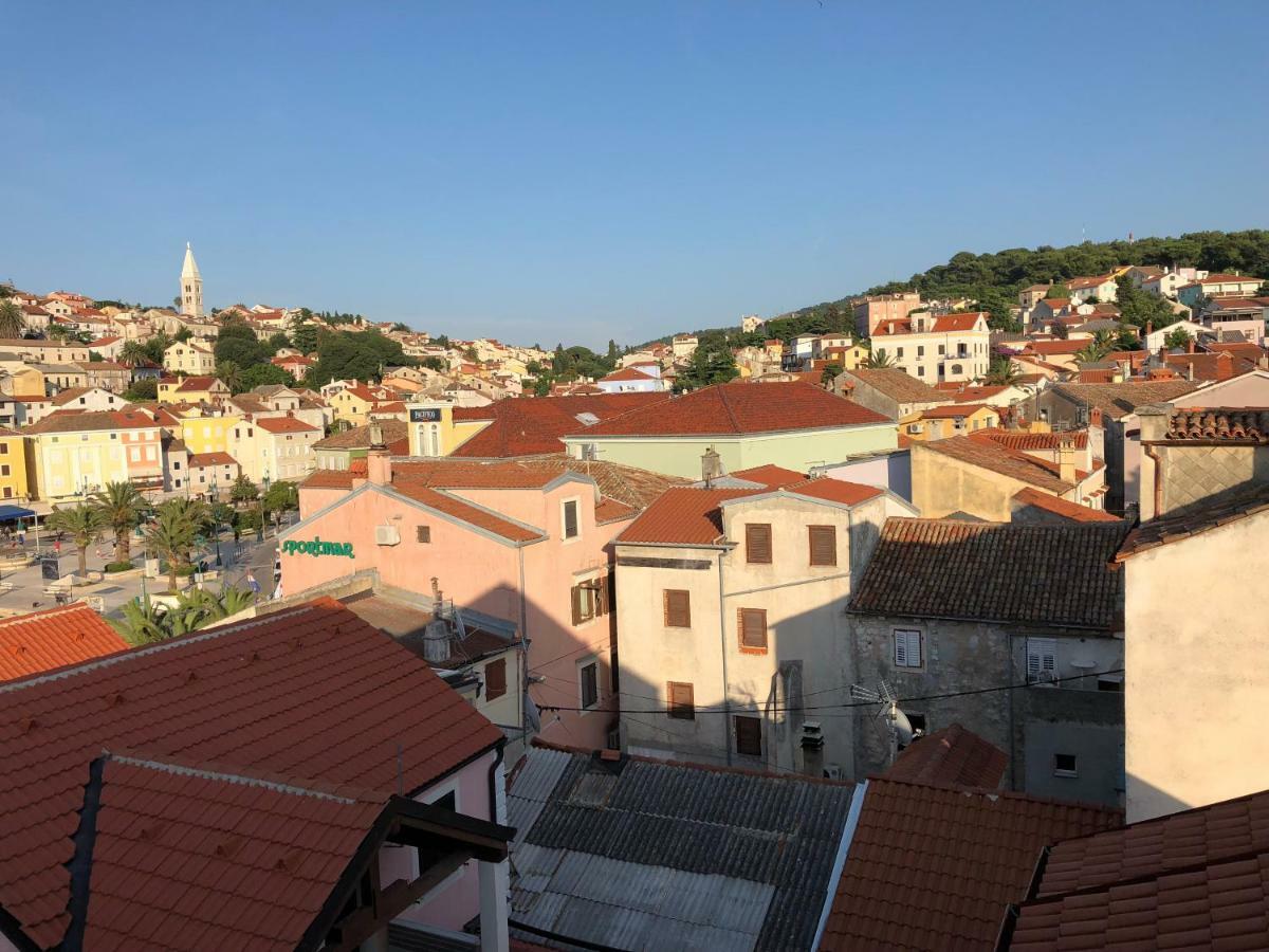 Buga Apartment In Center Of Mali Lošinj Dış mekan fotoğraf