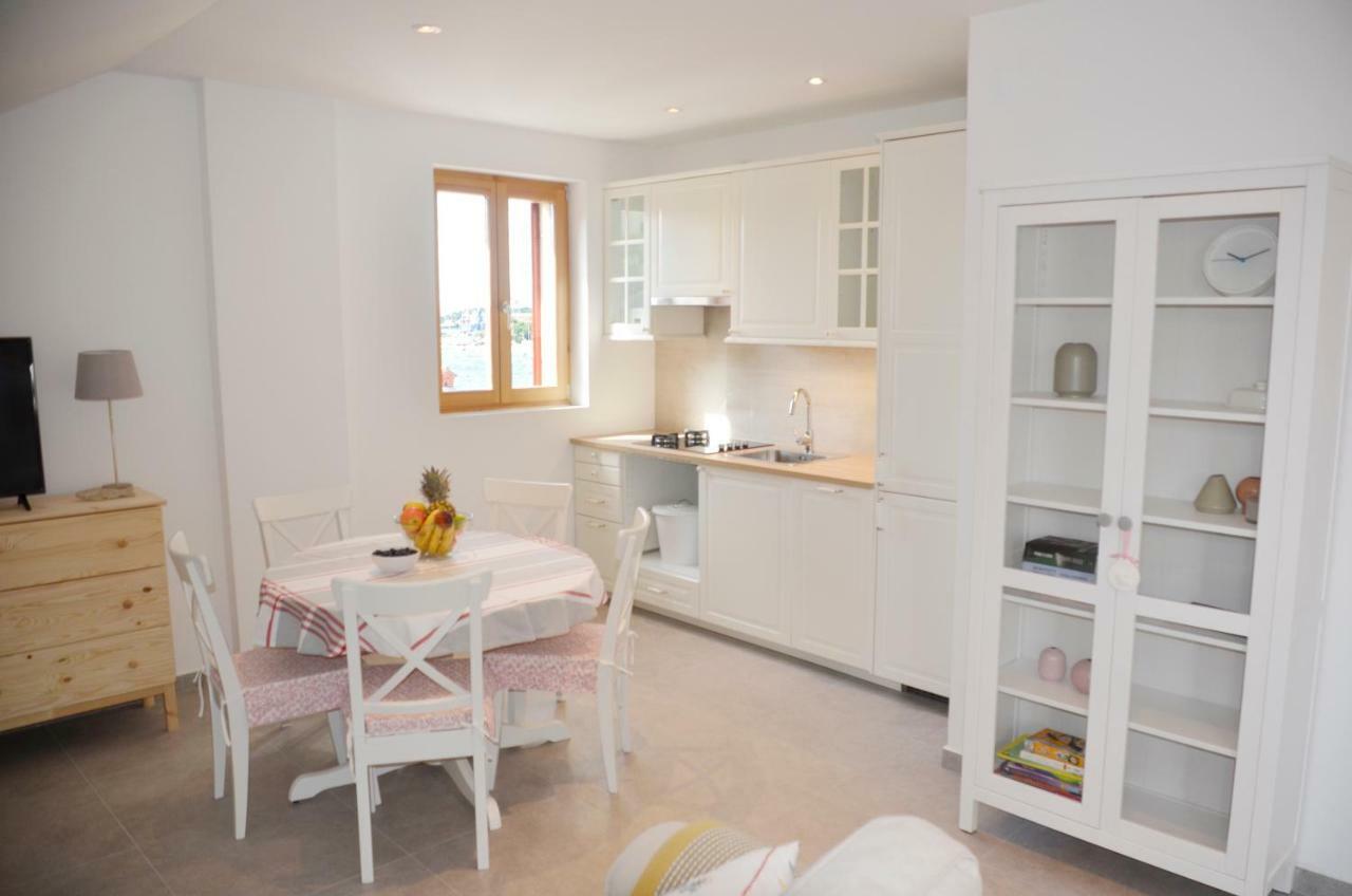 Buga Apartment In Center Of Mali Lošinj Dış mekan fotoğraf