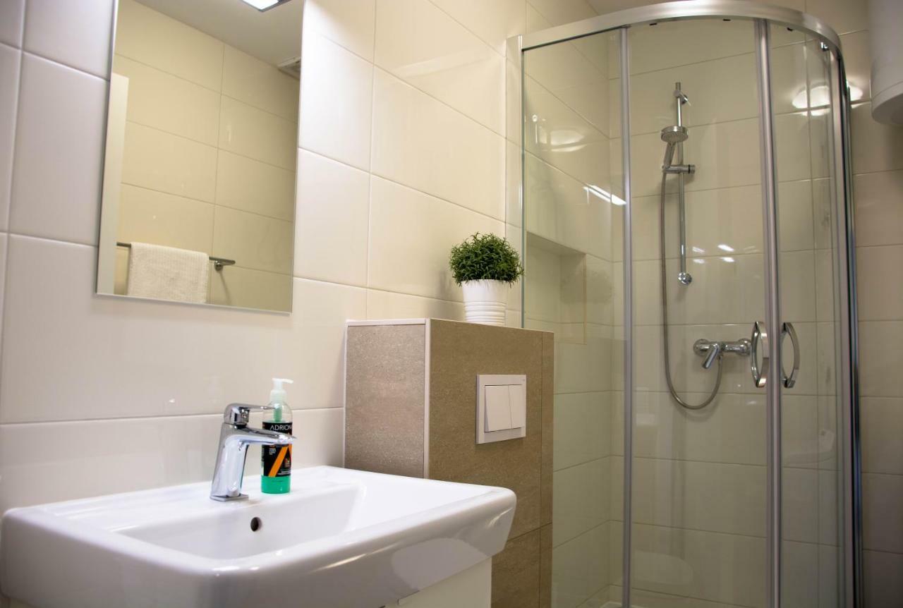 Buga Apartment In Center Of Mali Lošinj Dış mekan fotoğraf